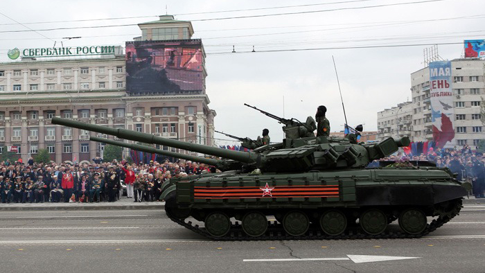 Rysk stridsvagn i Donetsk, Ukraina